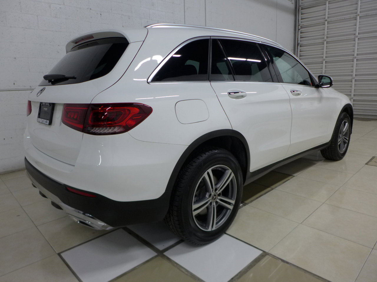 Used 2020 Mercedes-Benz GLC 300 image 6