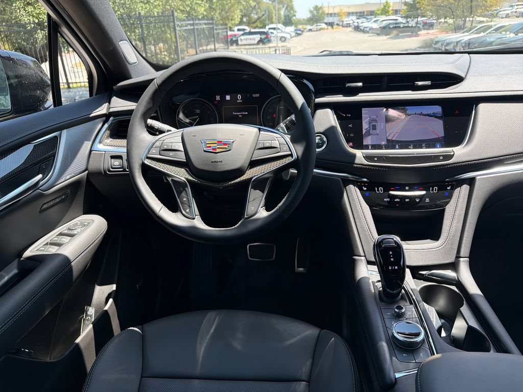 New 2026 Cadillac XT5 Sportv w/ LPO, Onyx Lite Package AWD/4WD image 30