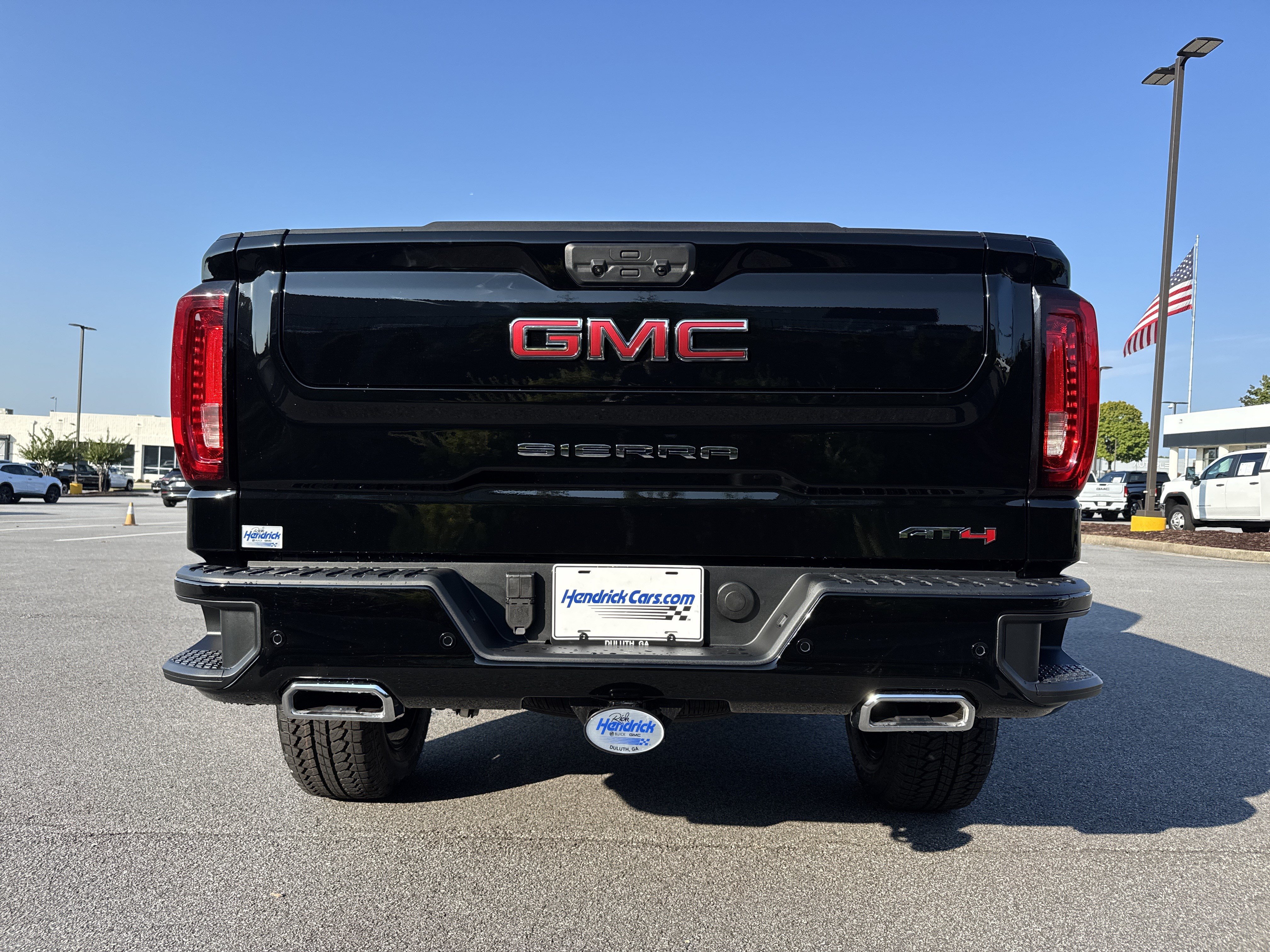 New 2026 GMC Sierra 1500 AT4 w/ AT4 Premium Package AWD/4WD image 9
