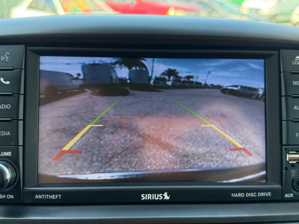 Used 2018 Dodge Grand Caravan SE w/ UConnect Hands-Free Group image 43