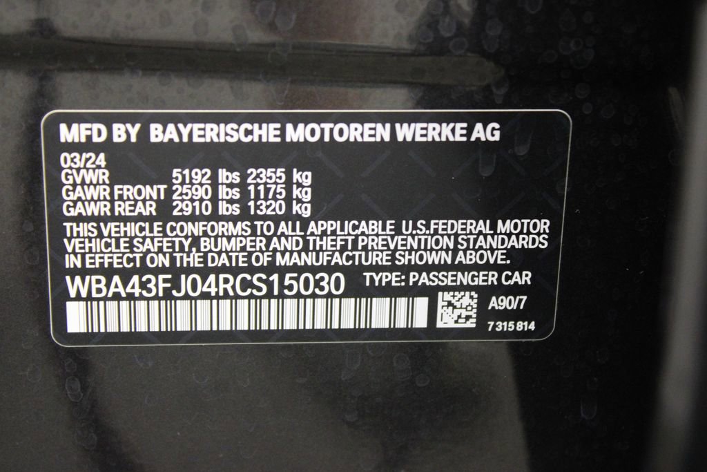Used 2024 BMW 530i w/ Convenience Package image 32