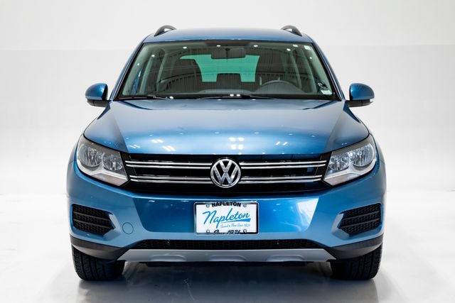 Used 2018 Volkswagen Tiguan Limited w/ Premium Package AWD/4WD image 4