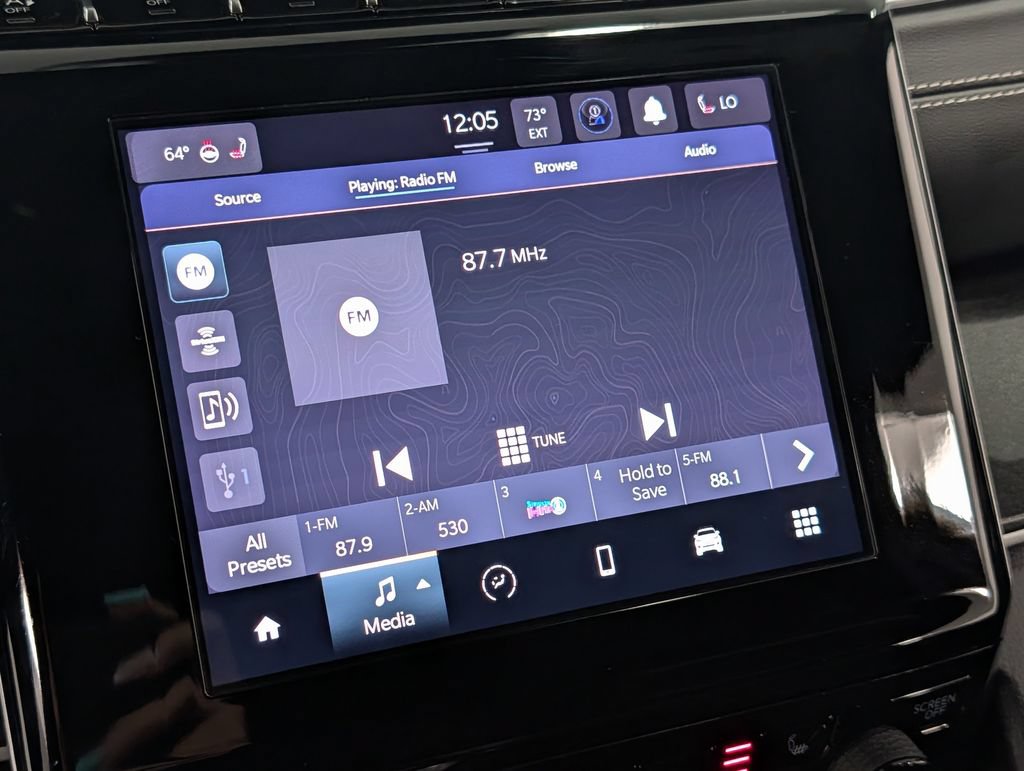 Used 2022 Jeep Grand Cherokee Altitude AWD/4WD image 12