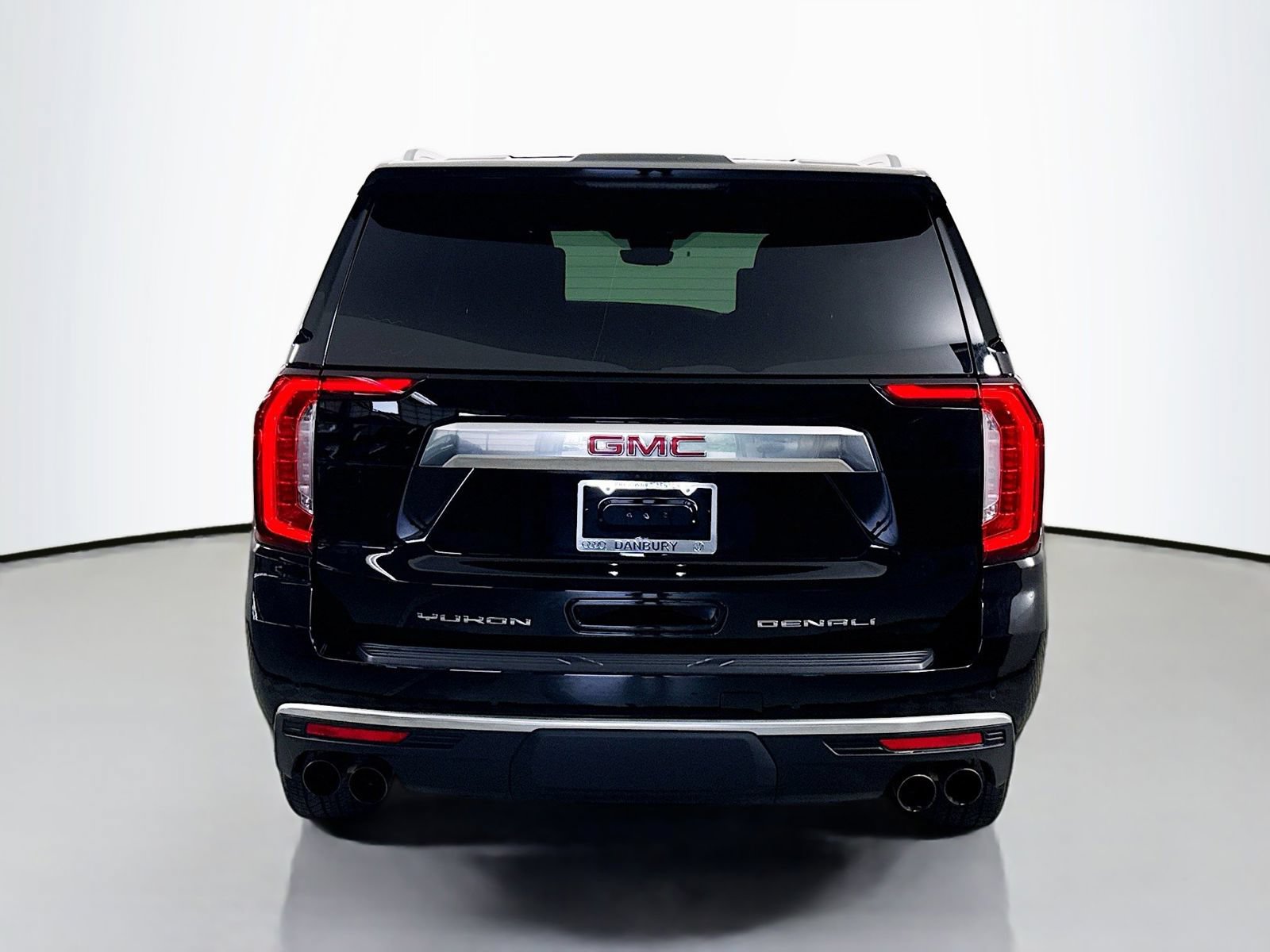 Used 2024 GMC Yukon Denali w/ Denali Reserve Package AWD/4WD image 10