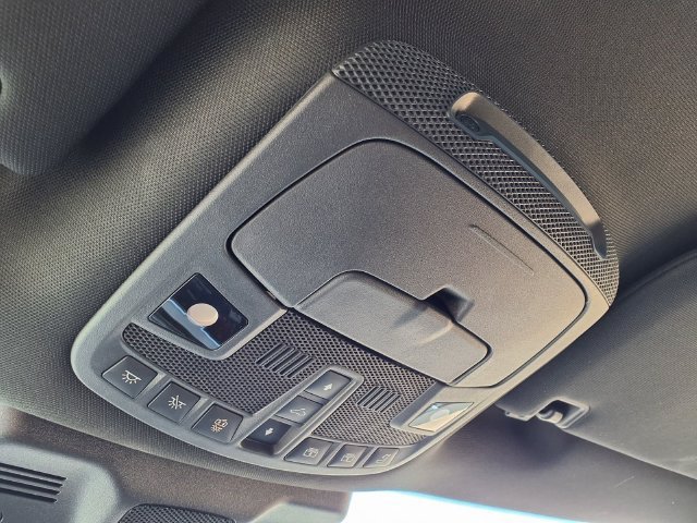 Certified 2023 Lincoln Navigator Reserve RWD image 15