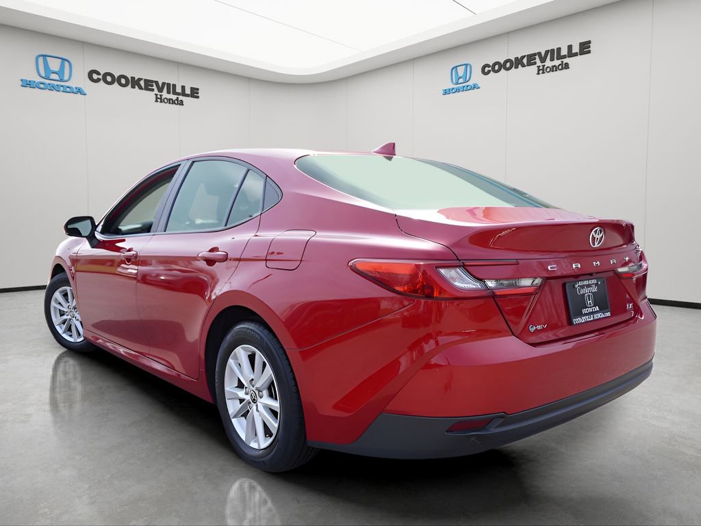 Used 2025 Toyota Camry LE FWD image 8