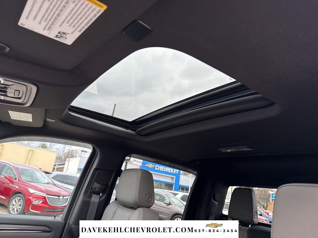 Used 2024 Chevrolet Silverado 2500 ZR2 w/ Technology Package image 18