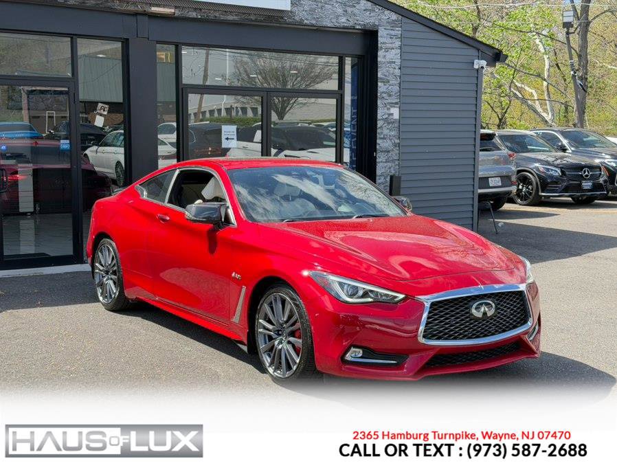 Used 2017 INFINITI Q60 Red Sport 400 AWD/4WD image 6