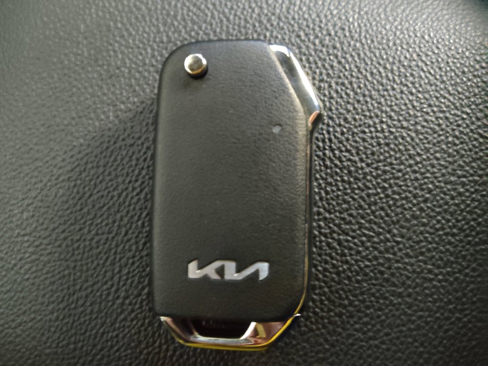 Used 2024 Kia Forte LX image 32