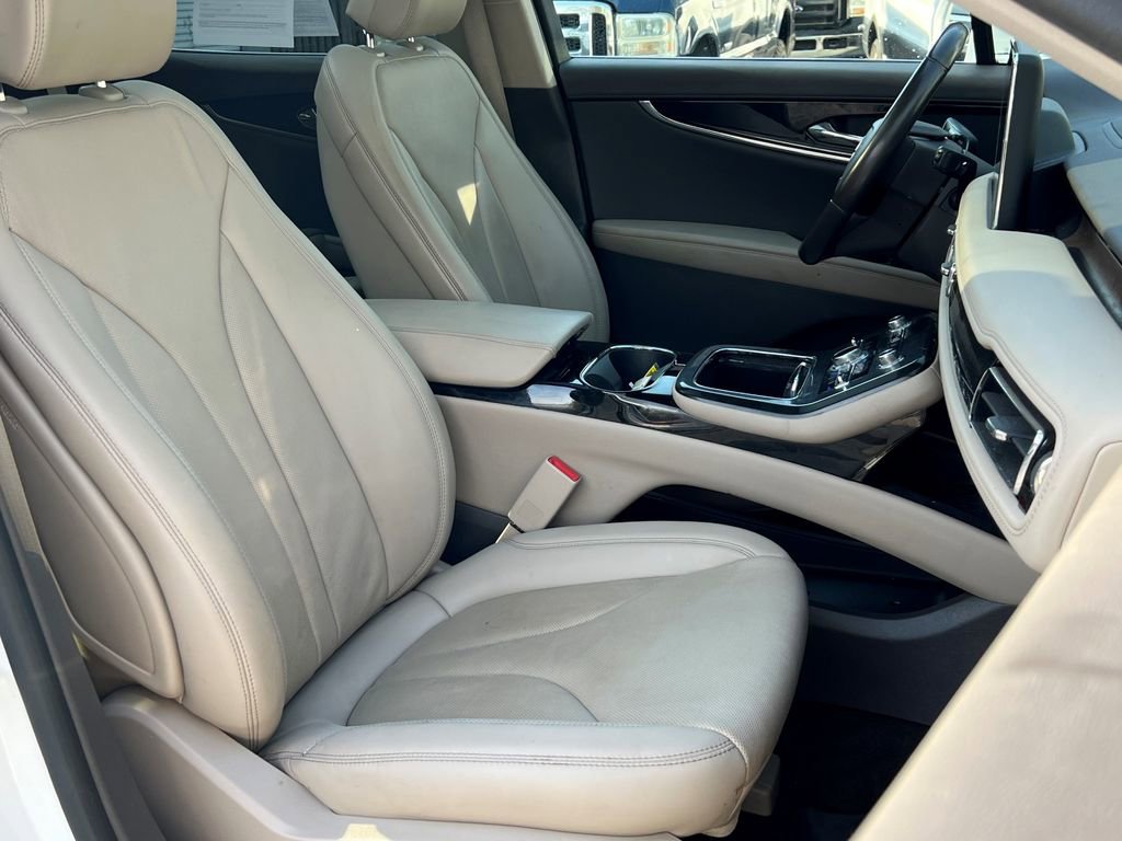 Certified 2023 Lincoln Nautilus Reserve image 15