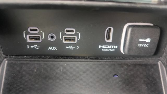 Used 2023 Jeep Grand Cherokee Summit AWD/4WD image 33