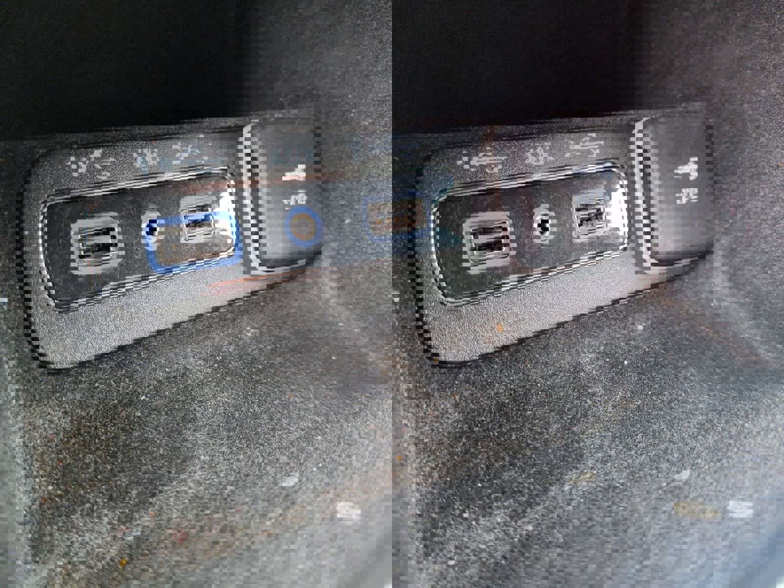 Certified 2018 Jeep Grand Cherokee Limited image 27