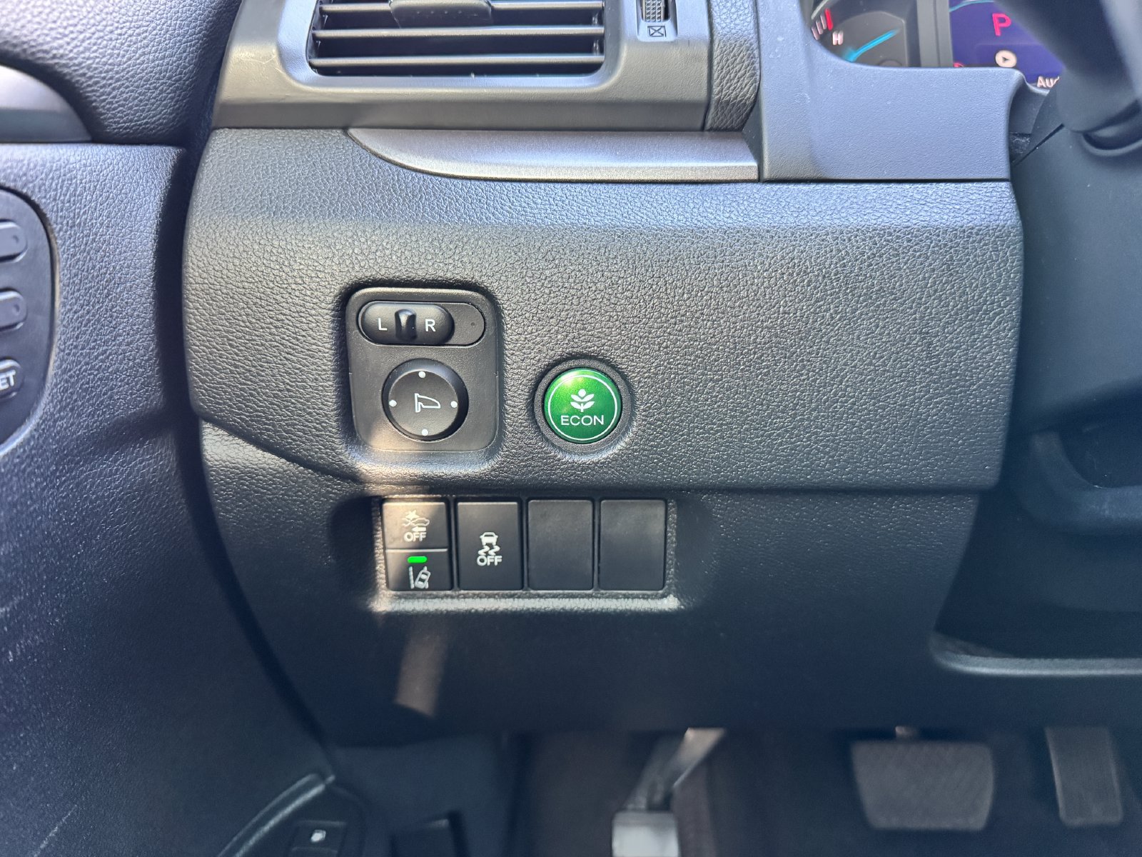 Used 2022 Honda Pilot Special Edition image 15