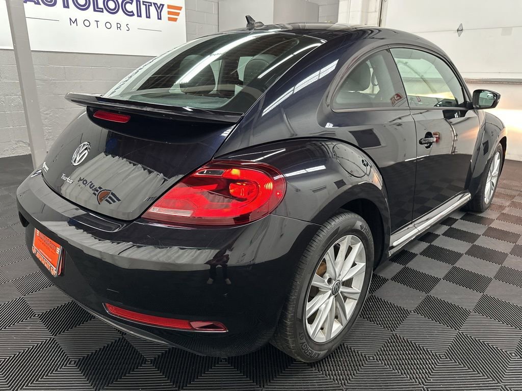 Used 2018 Volkswagen Beetle 2.0T SE image 10
