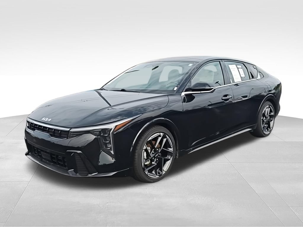 Used 2025 Kia K4 GT-Line w/ GT-Line Premium Package FWD image 4