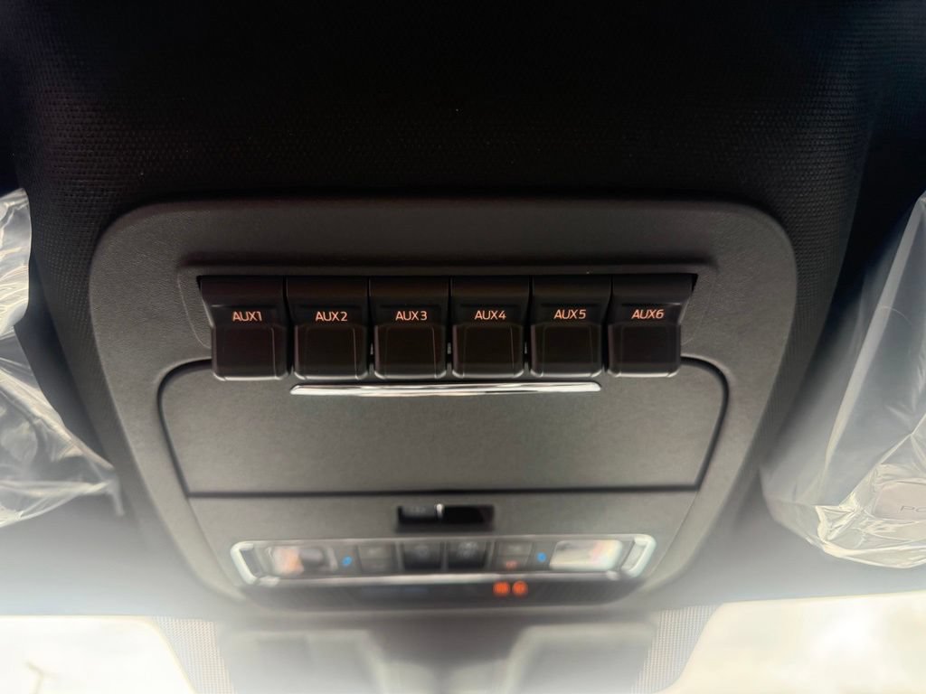 New 2026 Ford F250 Platinum AWD/4WD image 37