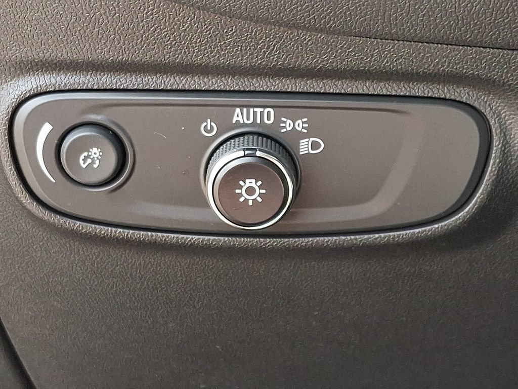 Used 2024 Chevrolet Equinox LT w/ LPO, Floor Liner Package AWD/4WD image 26