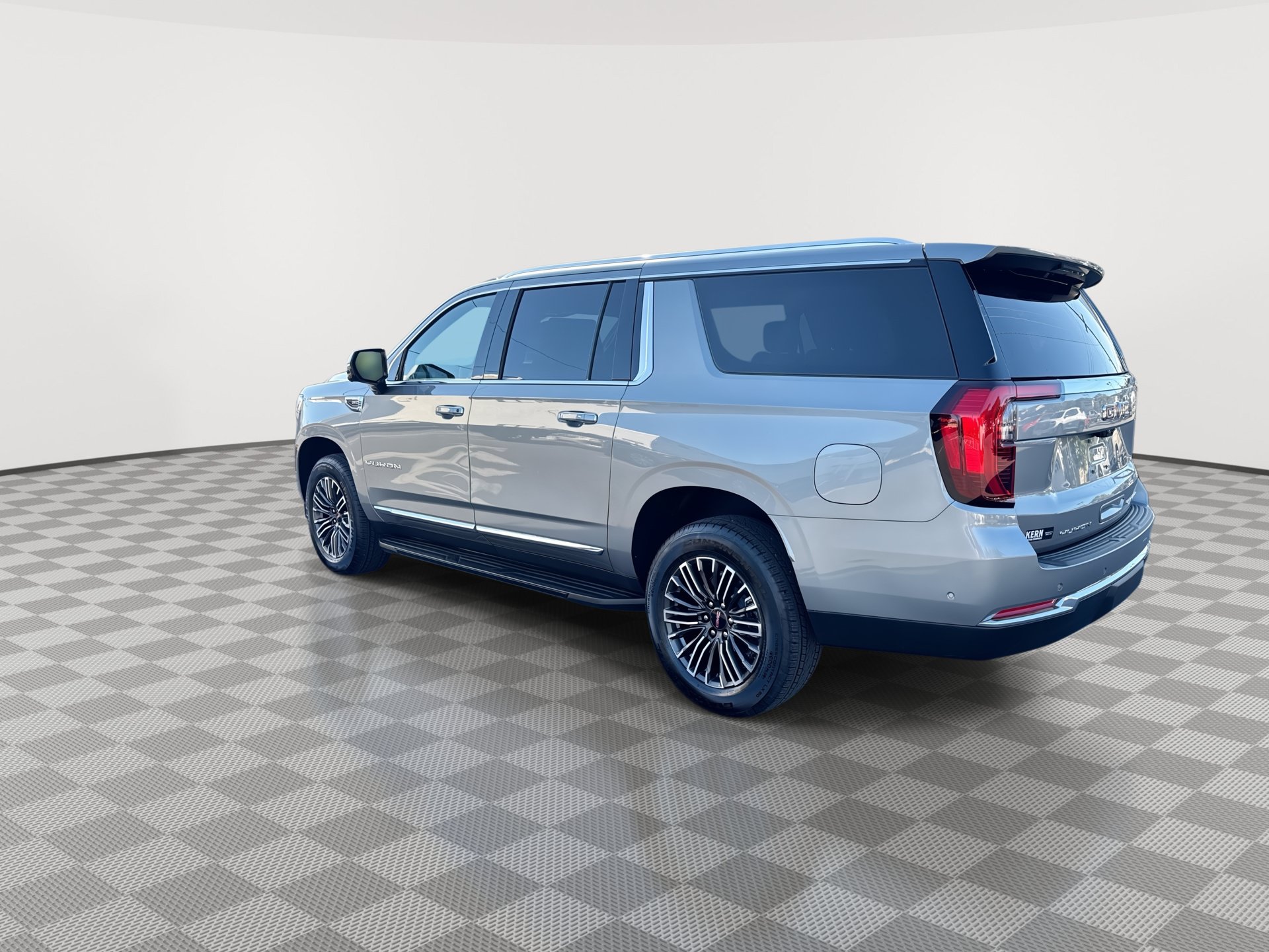 New 2026 GMC Yukon XL Elevation w/ Elevation Premium Package AWD/4WD image 6