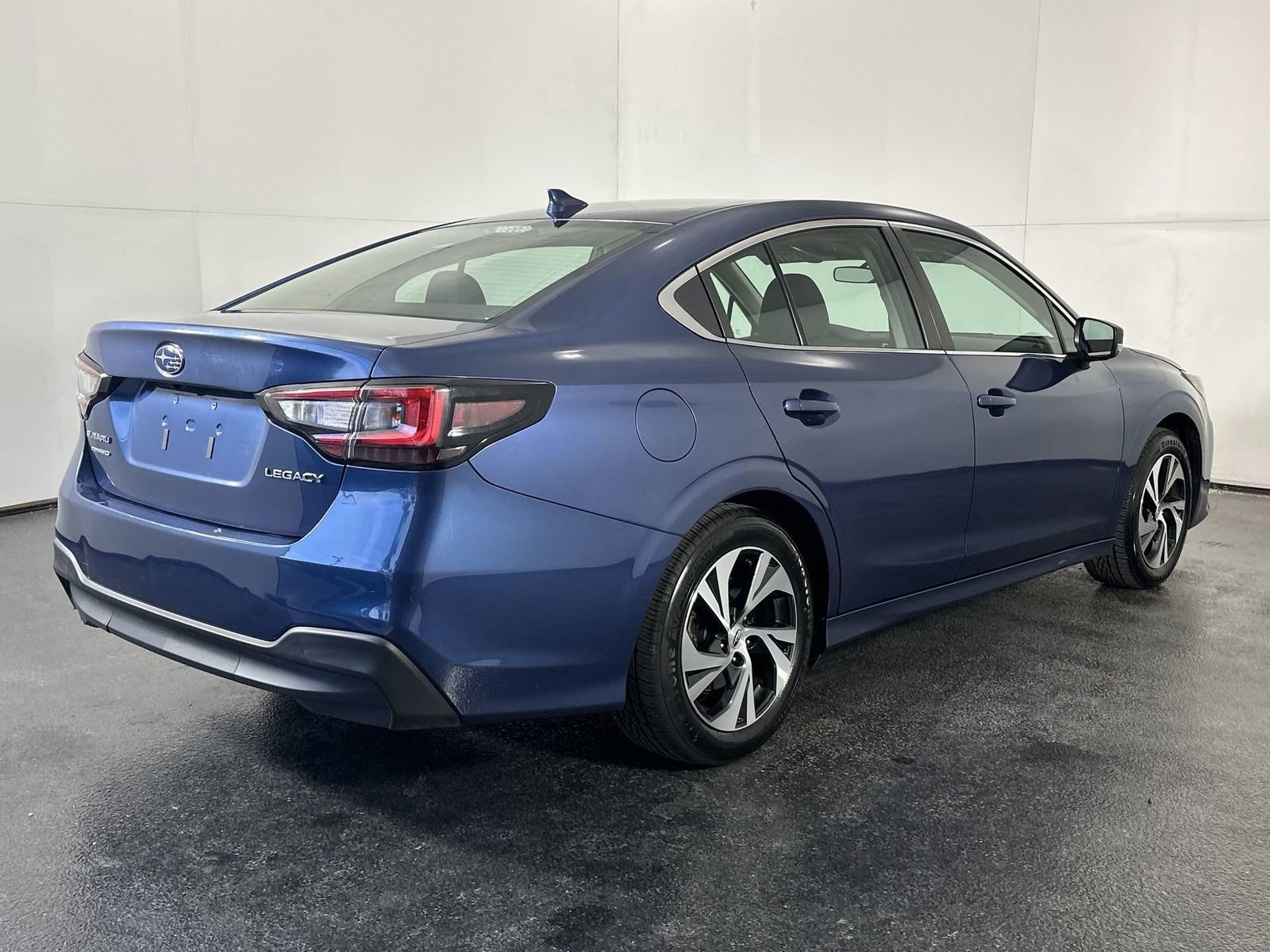 Used 2022 Subaru Legacy image 8