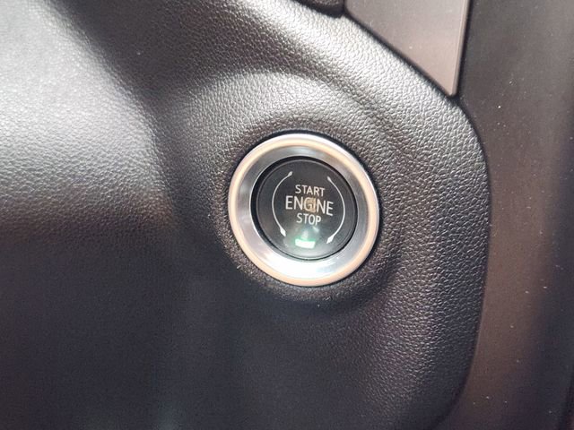 Used 2023 Chevrolet Silverado 1500 Custom RWD image 8