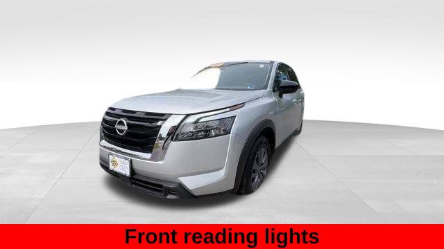 Used 2025 Nissan Pathfinder S AWD/4WD image 59