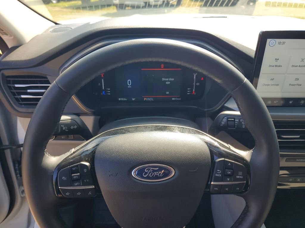 Used 2023 Ford Escape SE image 20