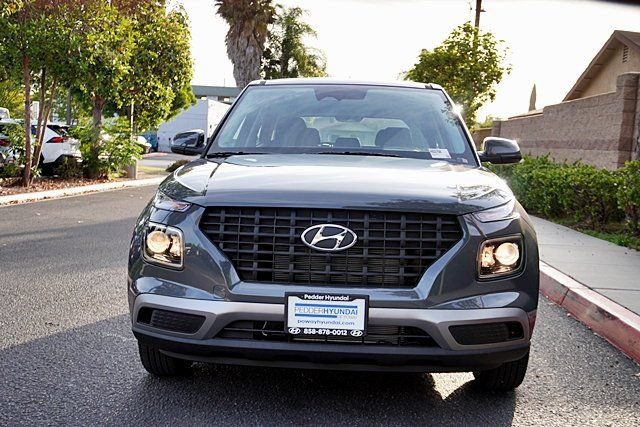 New 2026 Hyundai Venue SE FWD image 5