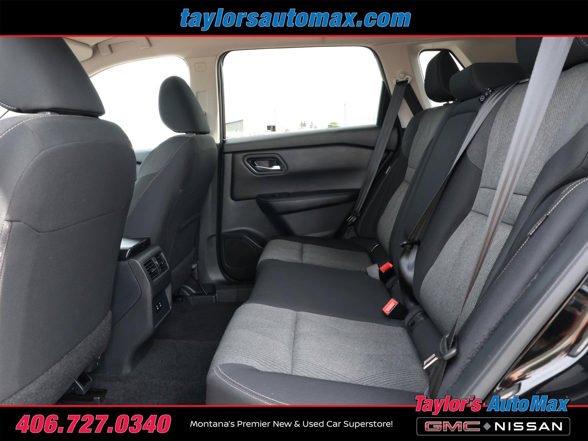 Used 2025 Nissan Rogue SV AWD/4WD image 6