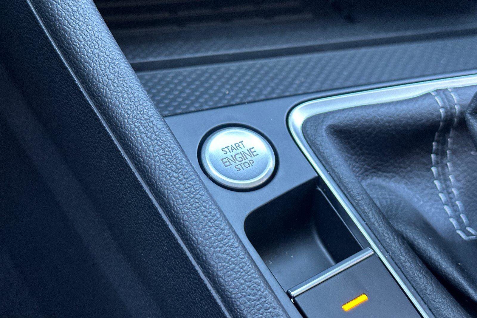 New 2025 Volkswagen Jetta SE image 20