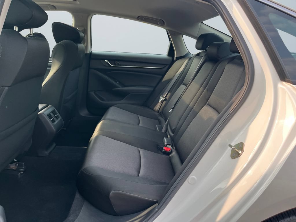 Used 2019 Honda Accord EX image 13