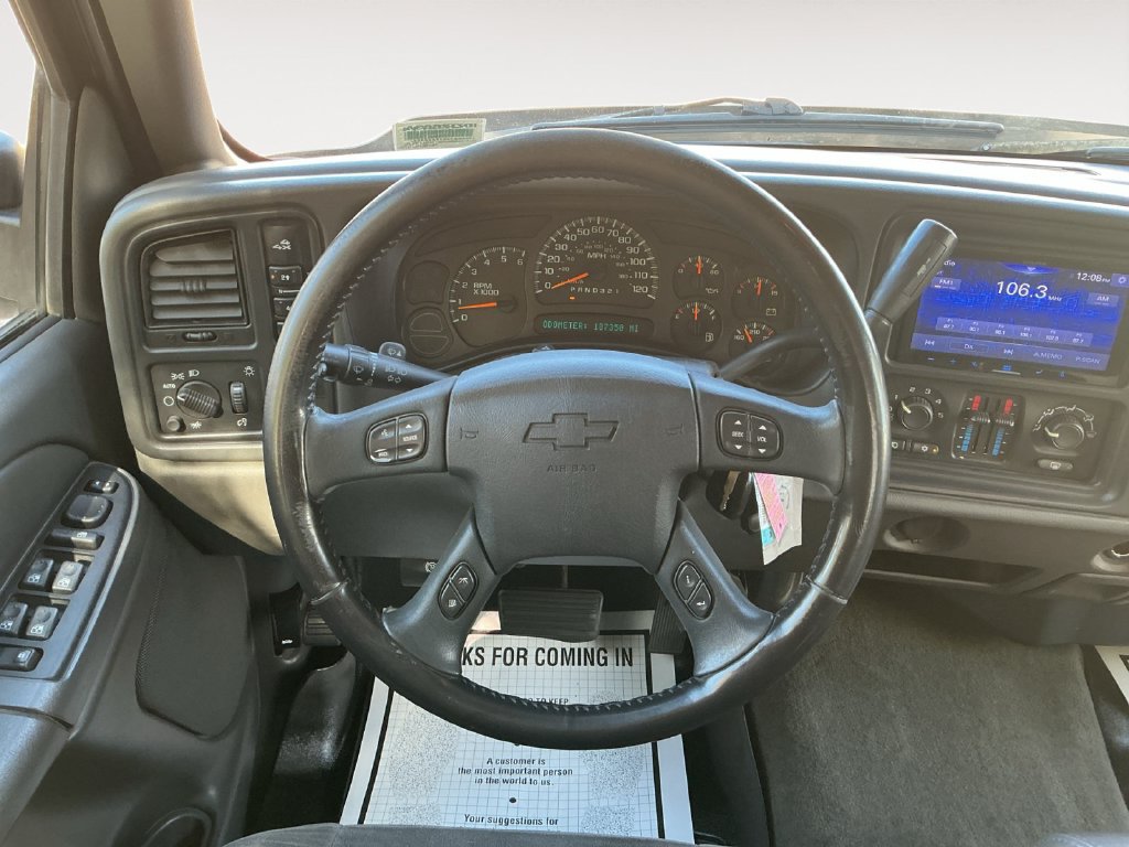 Used 2007 Chevrolet Silverado 2500 LT AWD/4WD image 17