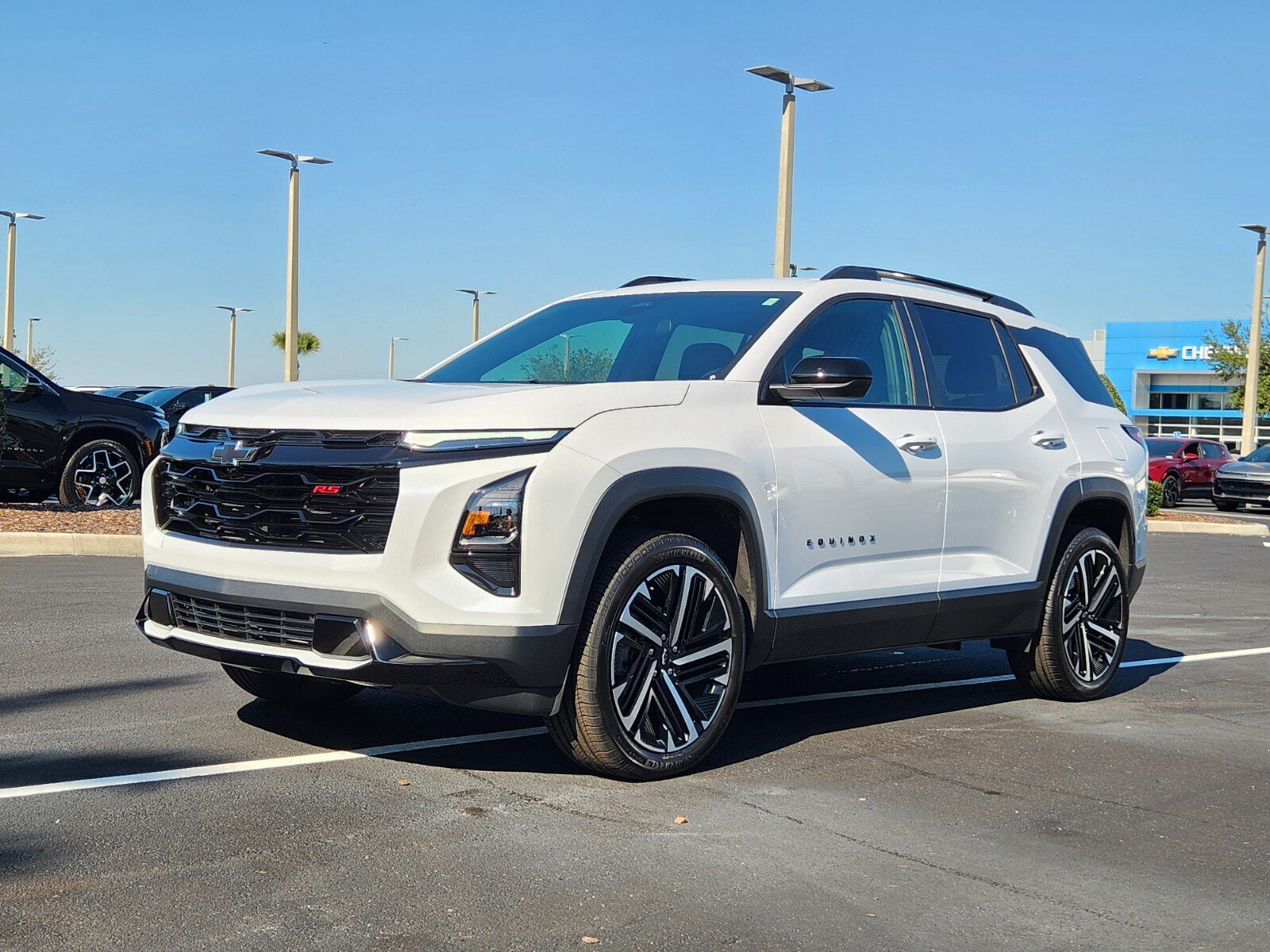 New 2026 Chevrolet Equinox RS FWD image 2
