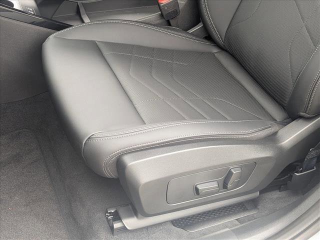 Used 2026 BMW X2 xDrive28i w/ Convenience Package image 4