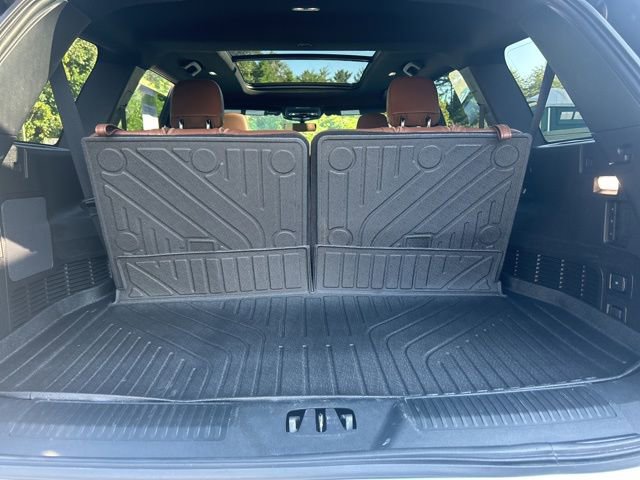 Used 2021 Lincoln Aviator Reserve w/ Class IV Trailer Tow Package image 35