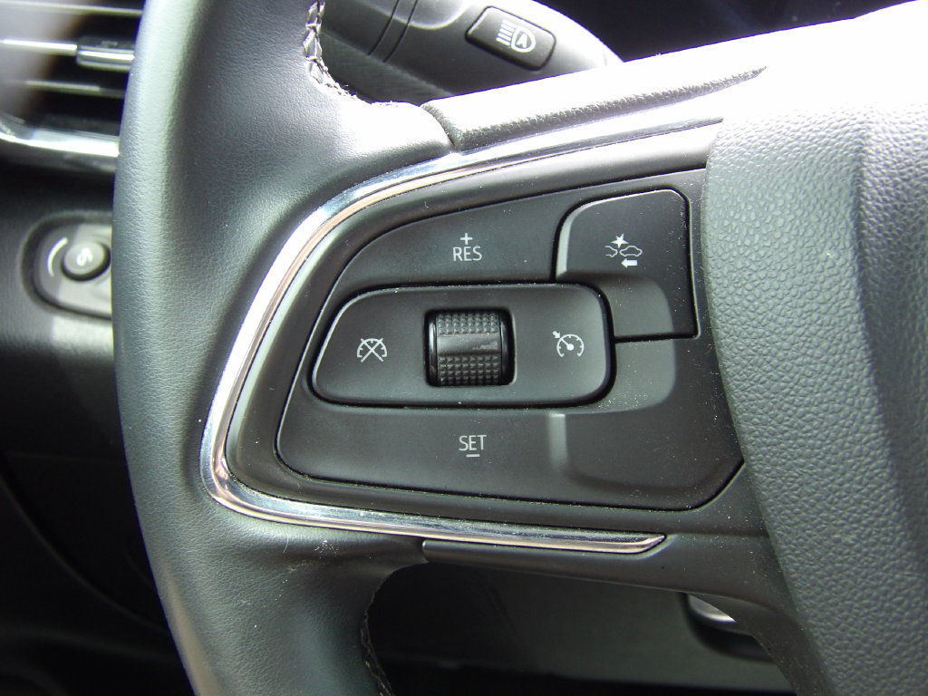 Used 2025 Buick Envista Sport Touring FWD image 14