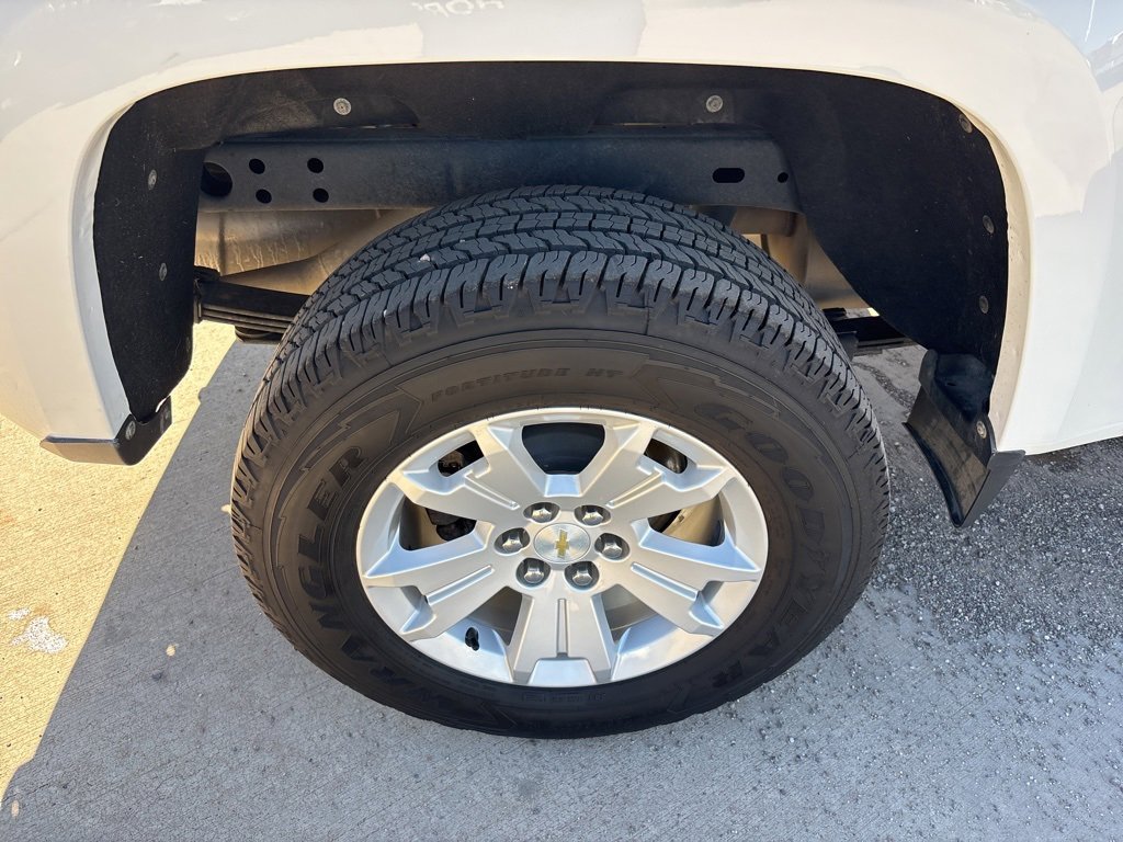 Used 2016 Chevrolet Colorado LT image 11