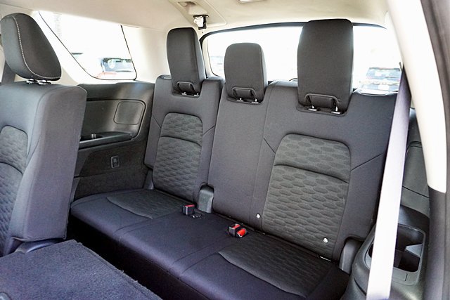 Used 2024 Nissan Pathfinder SV FWD image 26