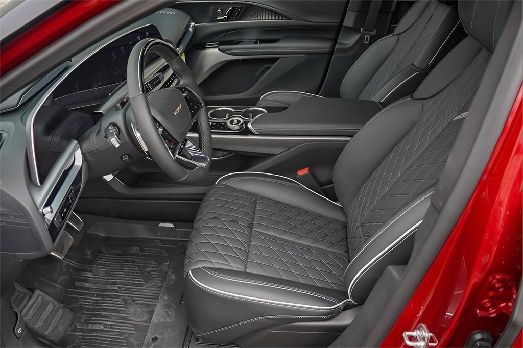 New 2026 Cadillac Lyriq V w/ Exterior Carbon Fiber Package image 10