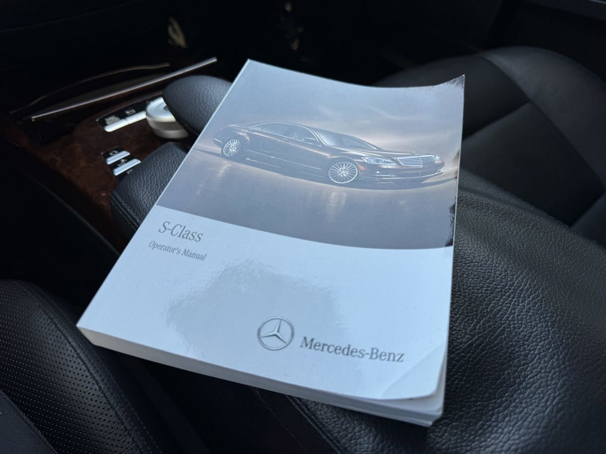 Used 2013 Mercedes-Benz S 550 Sedan image 29