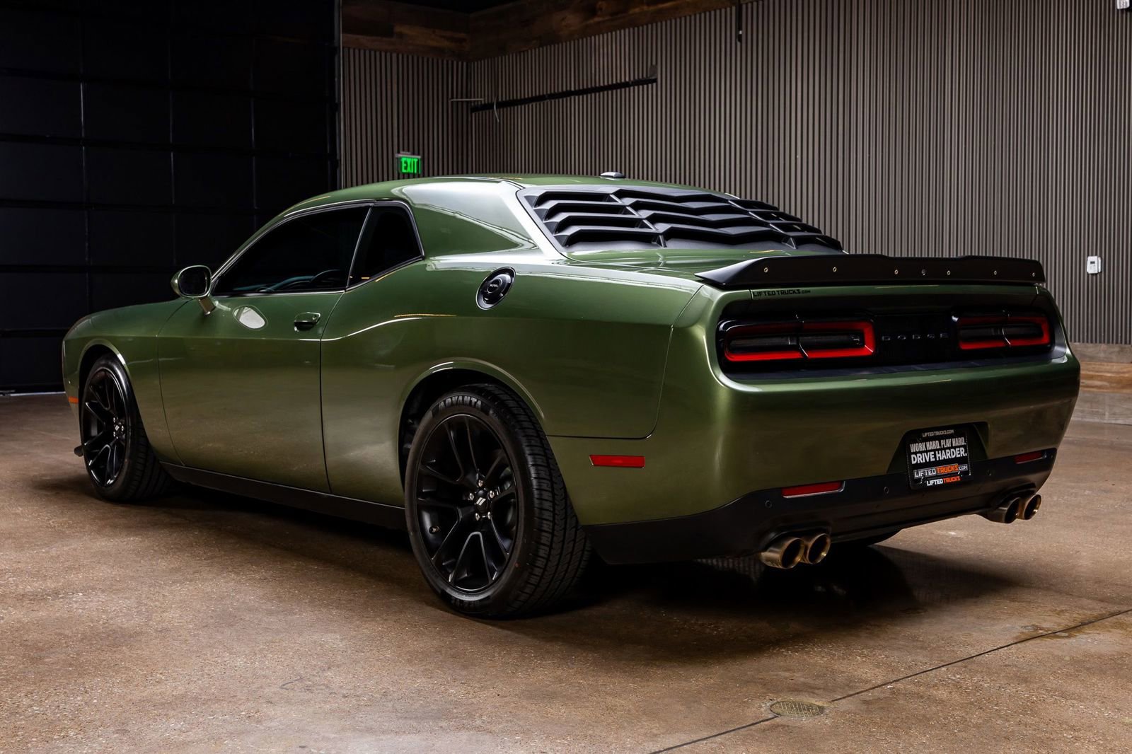Used 2020 Dodge Challenger GT w/ Blacktop Package RWD image 6