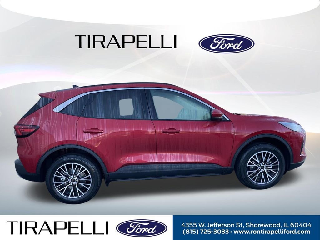 Used 2024 Ford Escape SE image 5