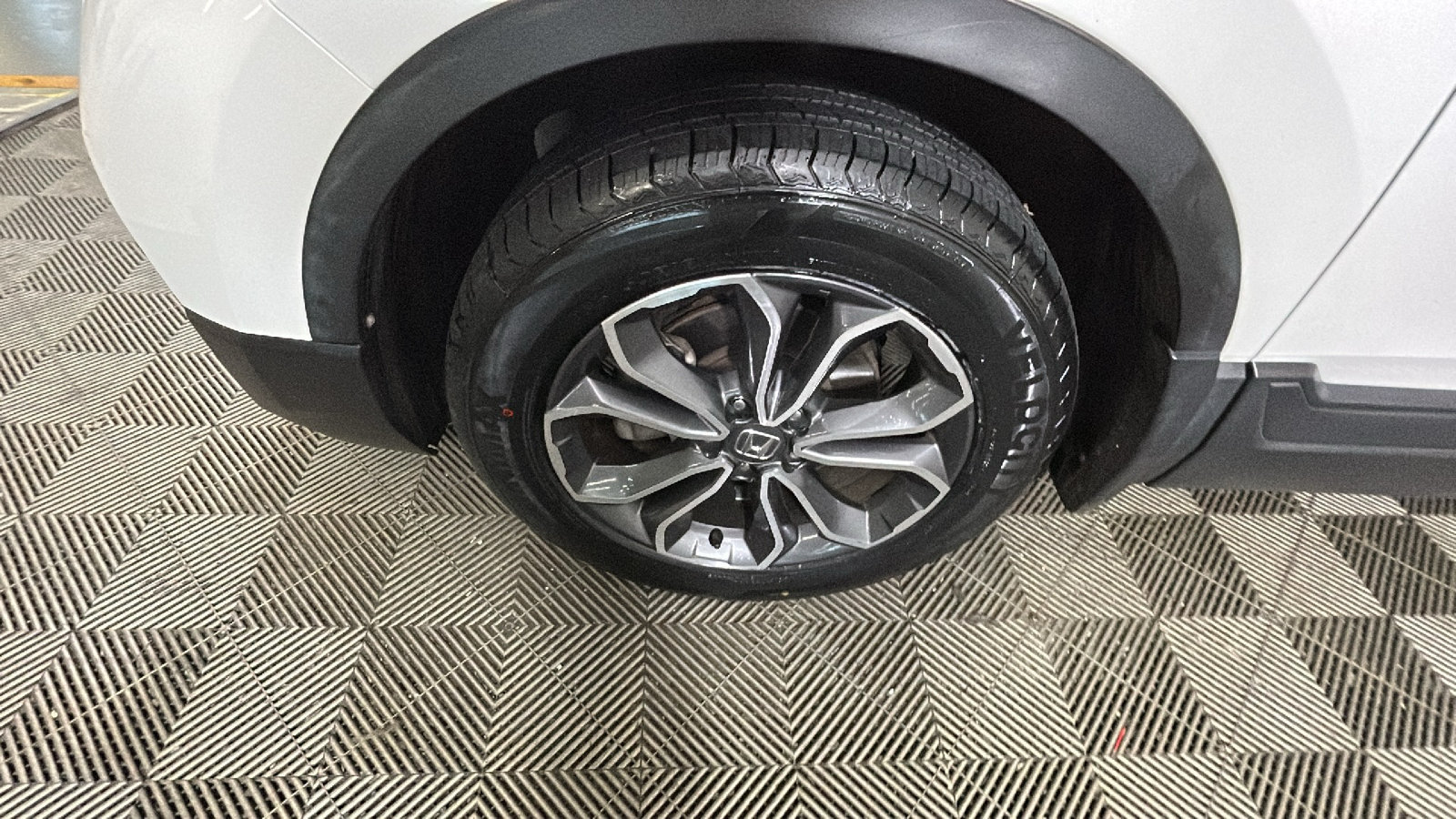 Used 2020 Honda CR-V EX image 9