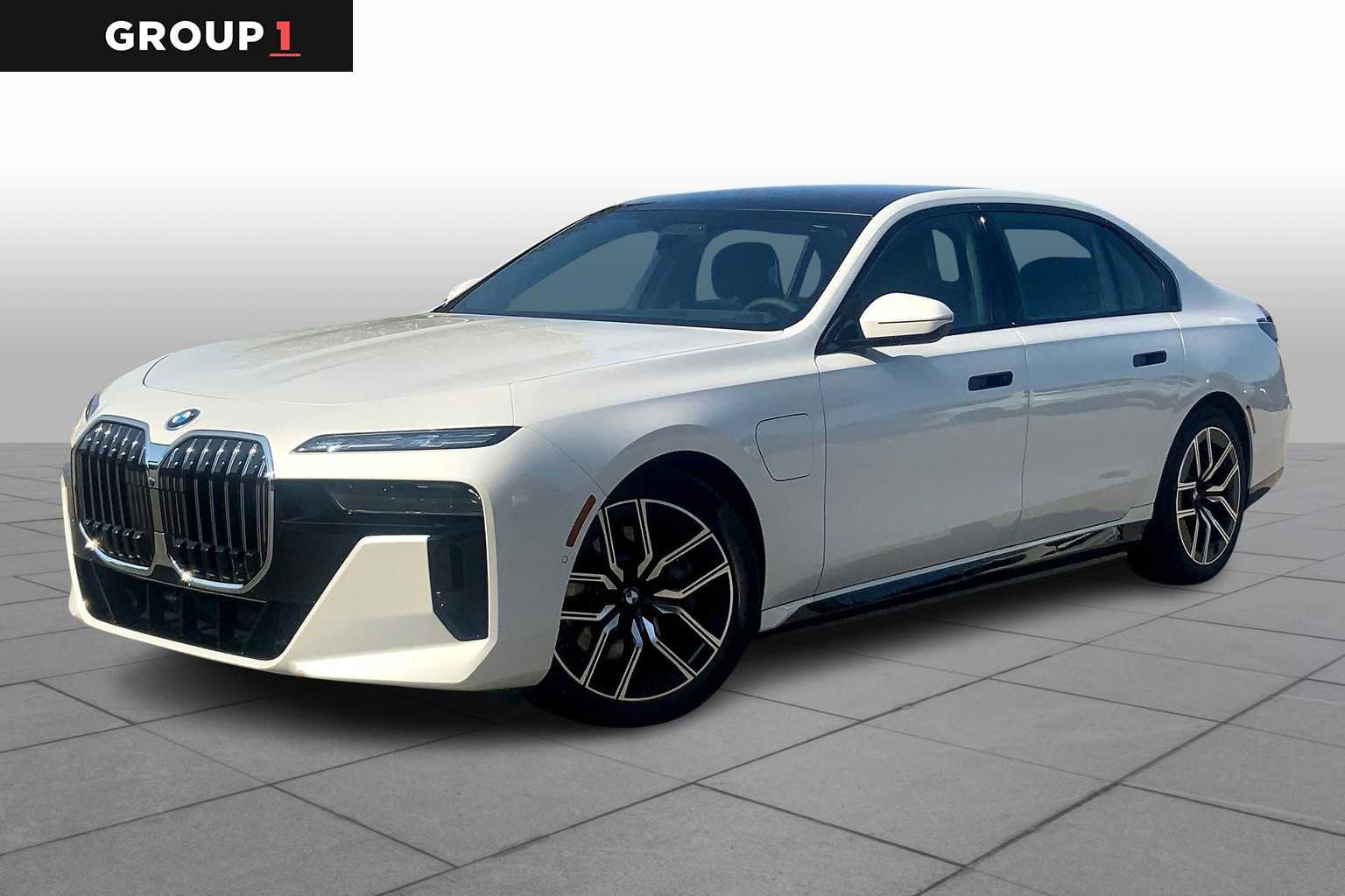 New 2026 BMW 750e xDrive w/ Executive Package