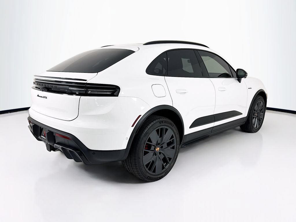 New 2026 Porsche Macan GTS Electric AWD/4WD image 9