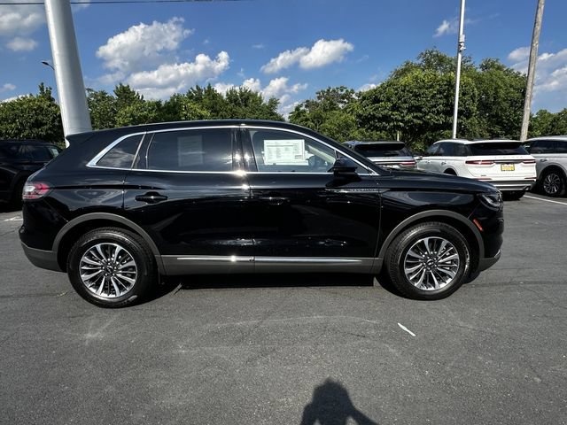 Certified 2023 Lincoln Nautilus AWD w/ Premium Package image 4