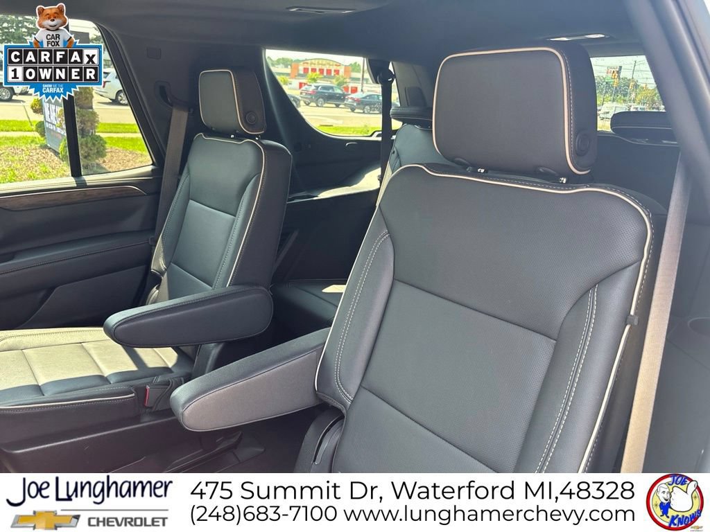 Used 2023 Chevrolet Tahoe Premier AWD/4WD image 13