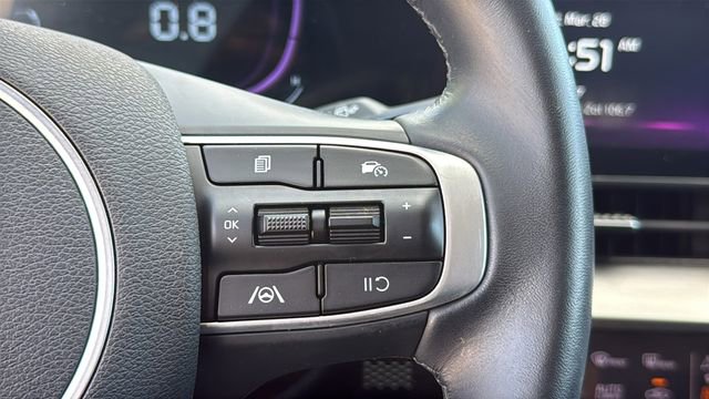 Used 2025 Kia Sportage EX FWD image 21