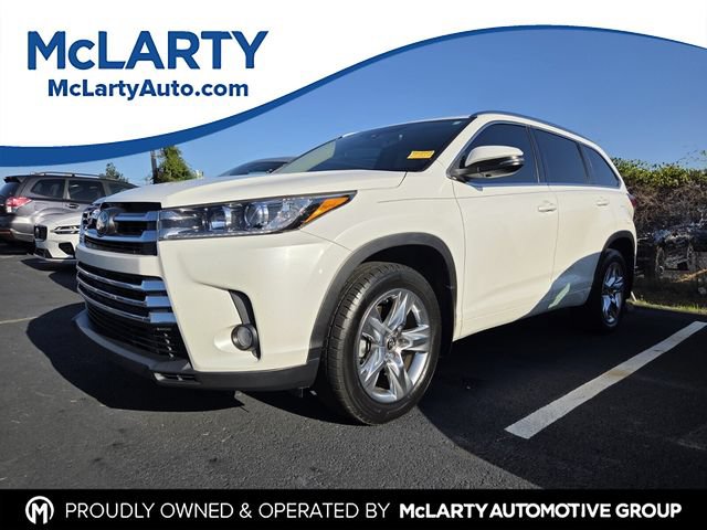 Used 2017 Toyota Highlander Limited