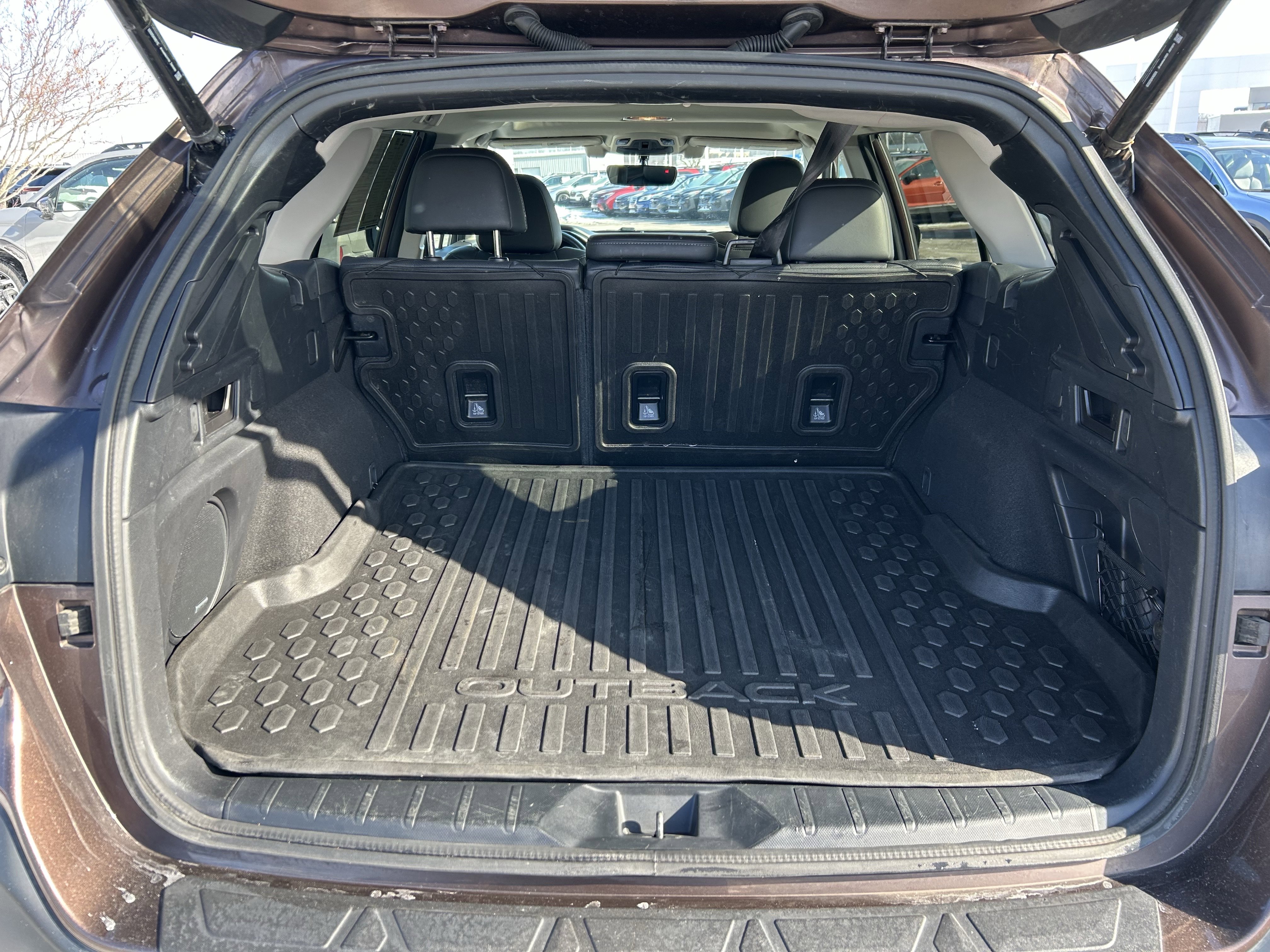 Used 2020 Subaru Outback Limited XT image 27