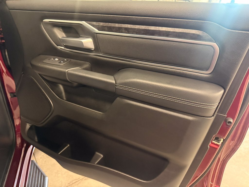 Used 2024 RAM 1500 Big Horn AWD/4WD image 28